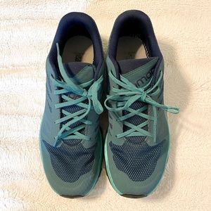 Salomon runners